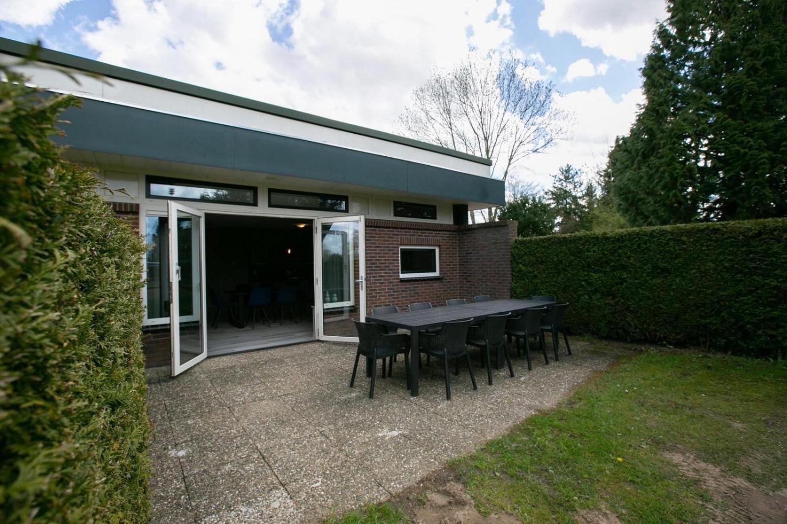 Recreatiepark En Jachthaven De Scherpenhof Terwolde Bilik gambar