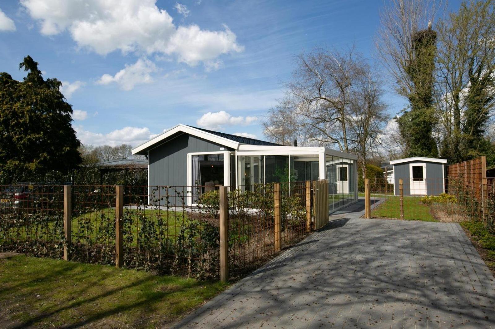 Recreatiepark En Jachthaven De Scherpenhof Terwolde Bilik gambar