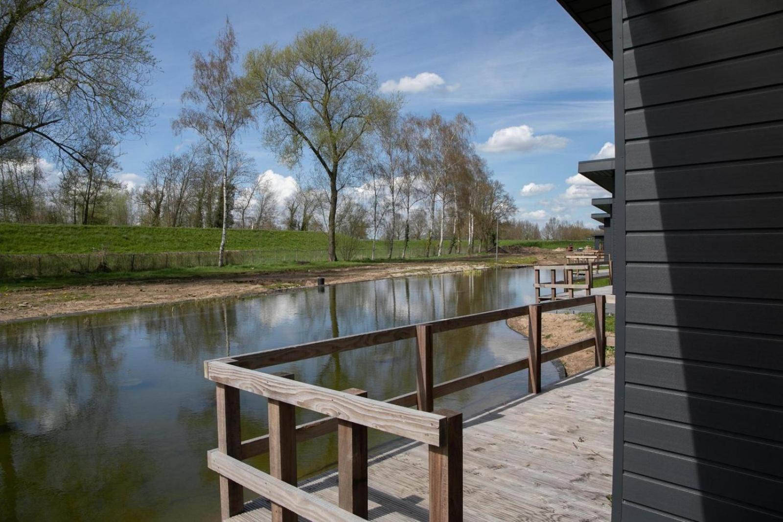 Recreatiepark En Jachthaven De Scherpenhof Terwolde Bilik gambar