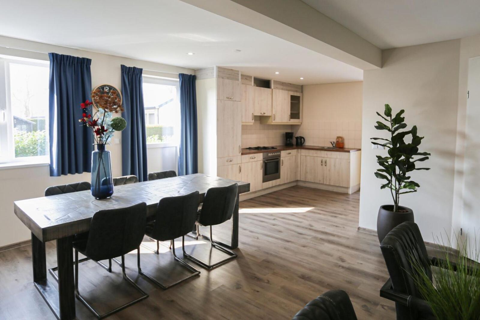 Recreatiepark En Jachthaven De Scherpenhof Terwolde Bilik gambar